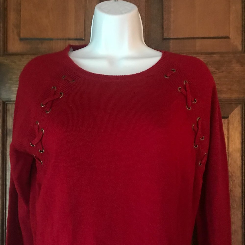 By & By Red Long Sleeve Sweater Dress w/Crisscross Shoestring Accents Large - Picture 2 of 12